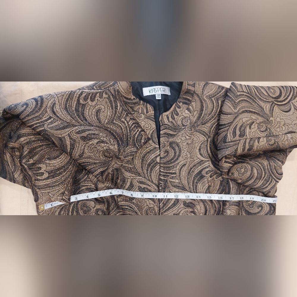Kasper Elegant Gold and Black Patterned Jacket. Open Forward - Picture 8 of 10